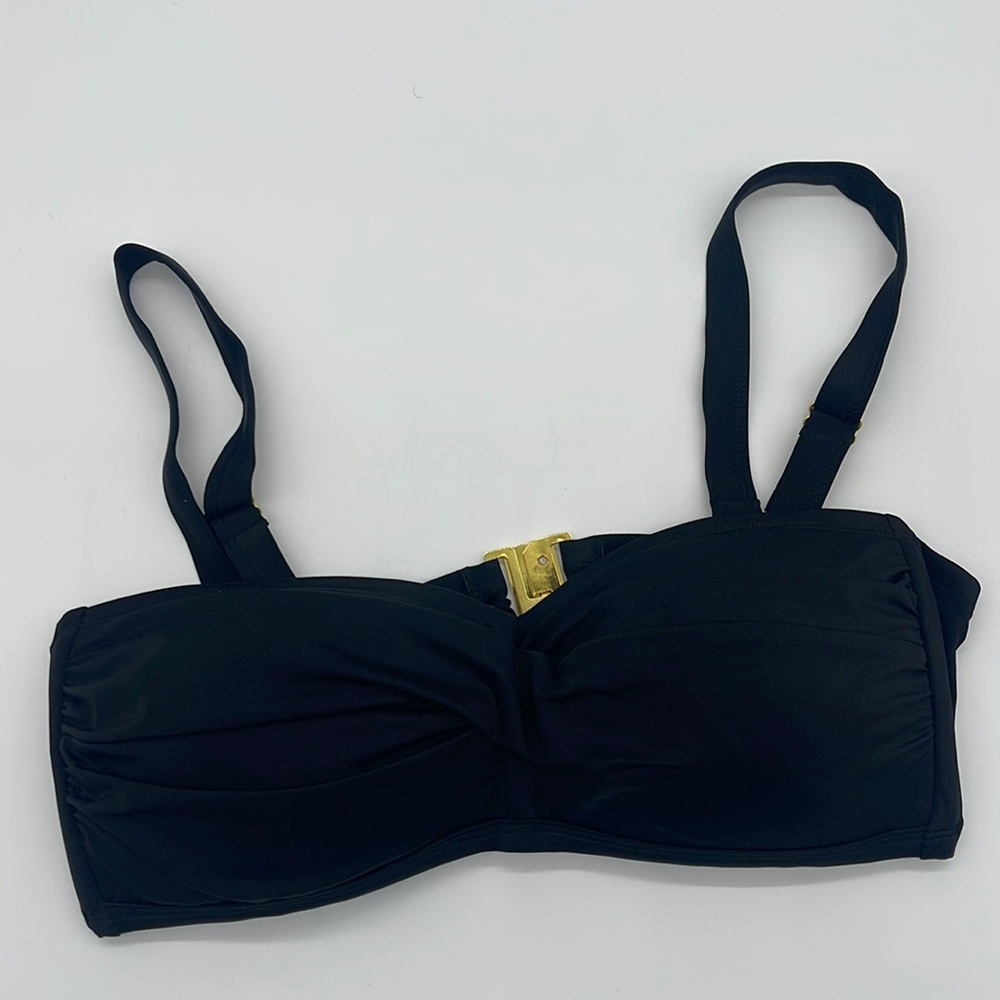 Black swimsuit top - removable strap